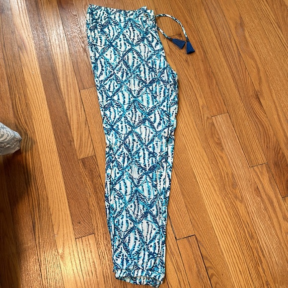Lilly Pulitzer Pants - Picture 2 of 4
